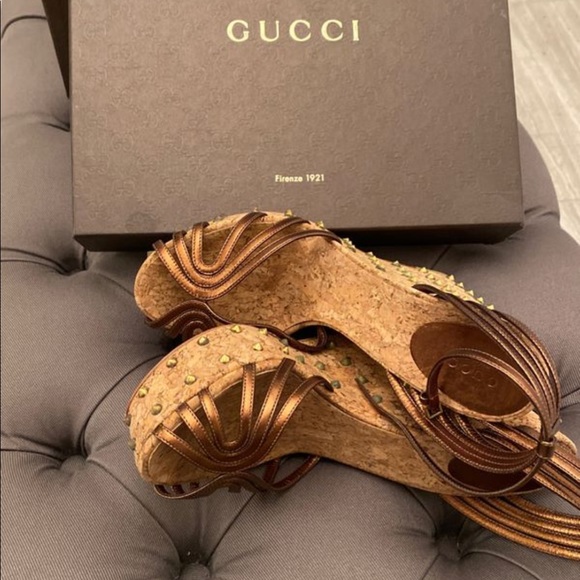 Gucci platforms - Picture 3 of 5